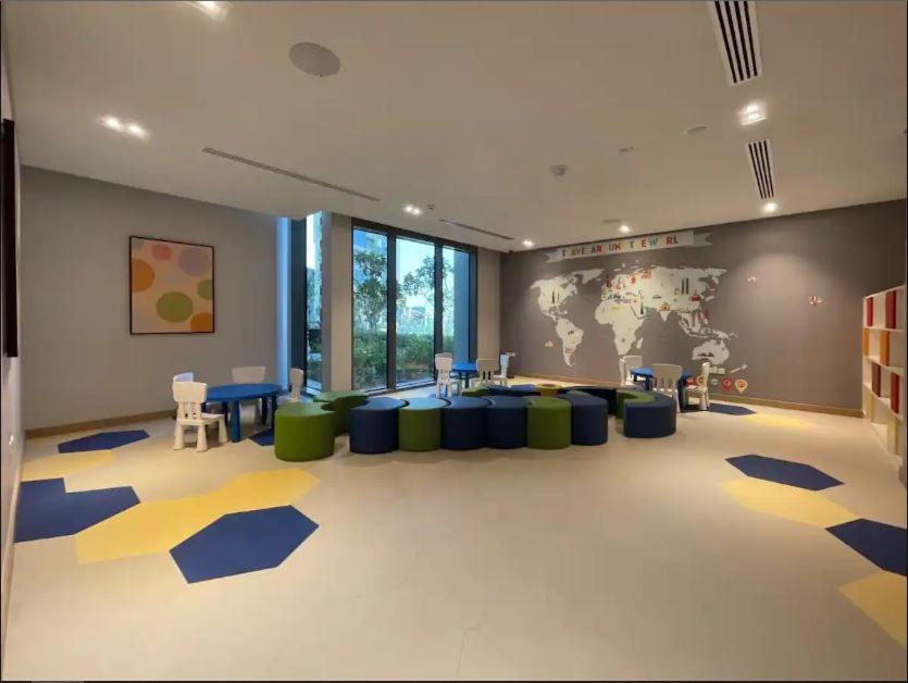 Waves Holiday Home - Waterfront Apartment With Breathtaking Sea Views Dubaj Exteriér fotografie